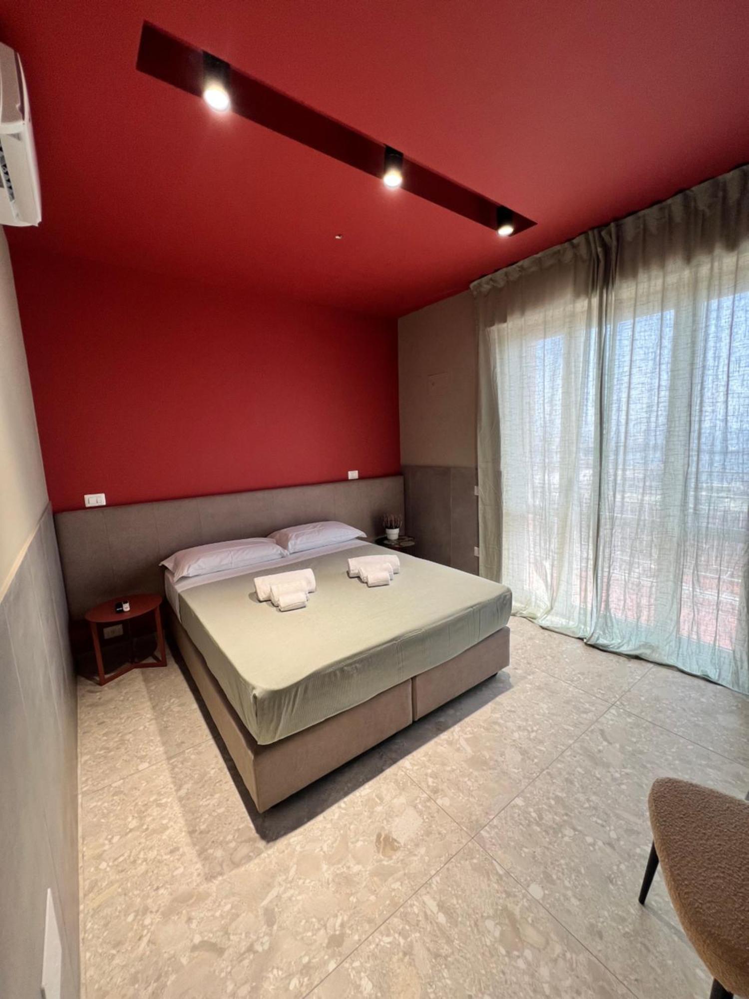 Mia Suites Porto Nápoles Exterior foto